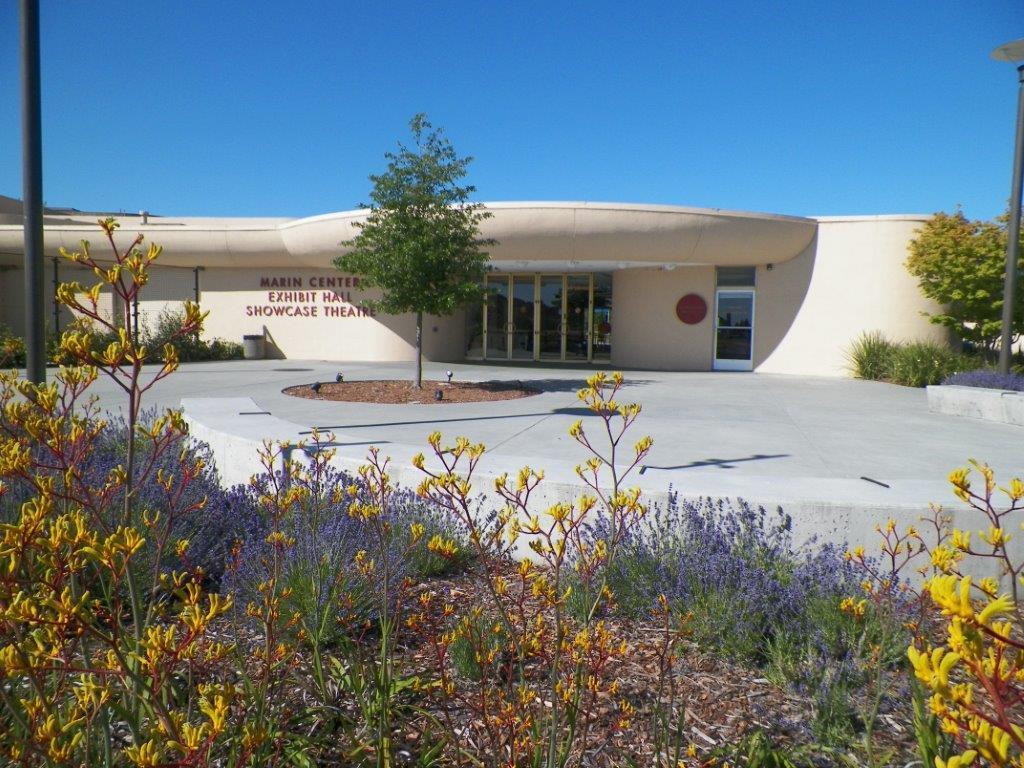 Exterior of the Showcase Theater
